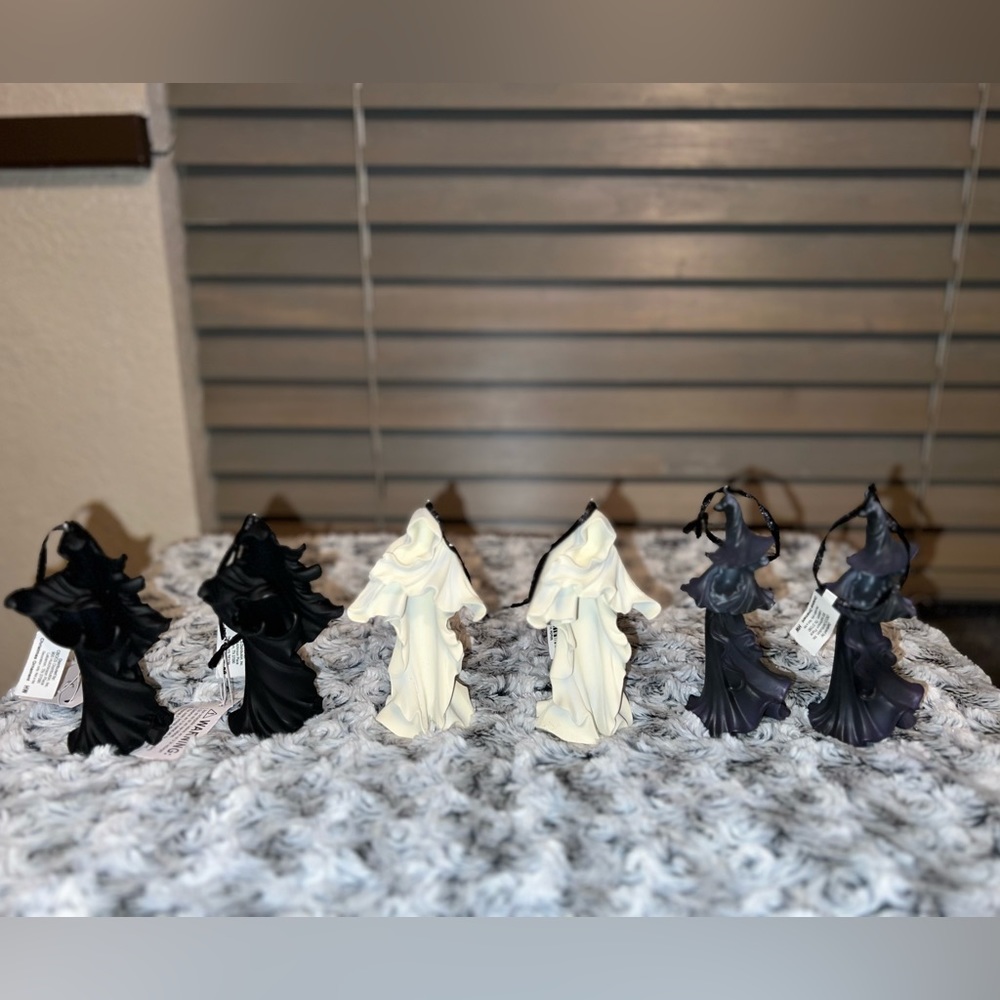 6 Cracker Barrel Halloween Ornament Bundle.